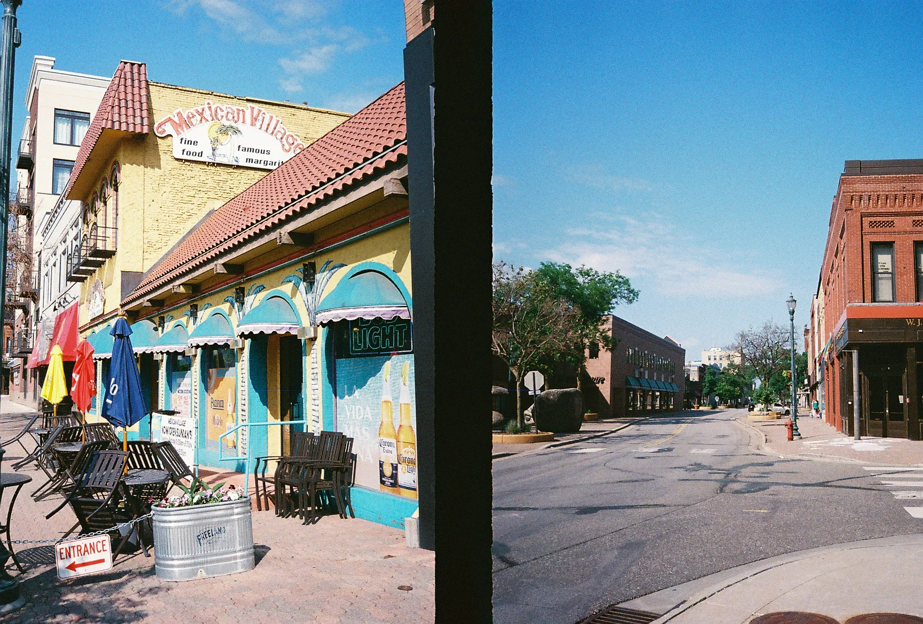 Example of a raw Pentax 17 scan showing two frames side by side with a dark divider in the middle